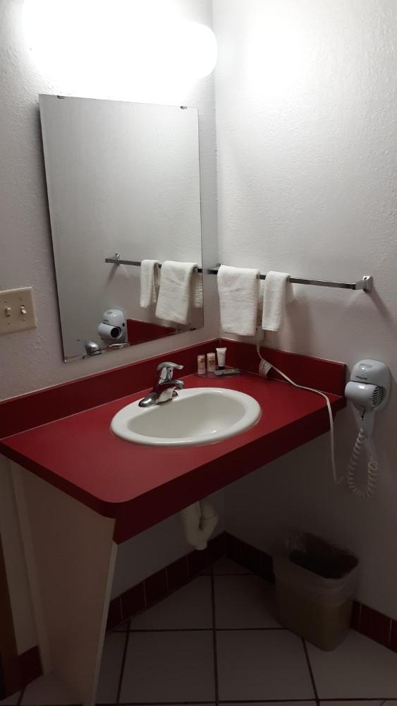 Deluxe King Suite interior